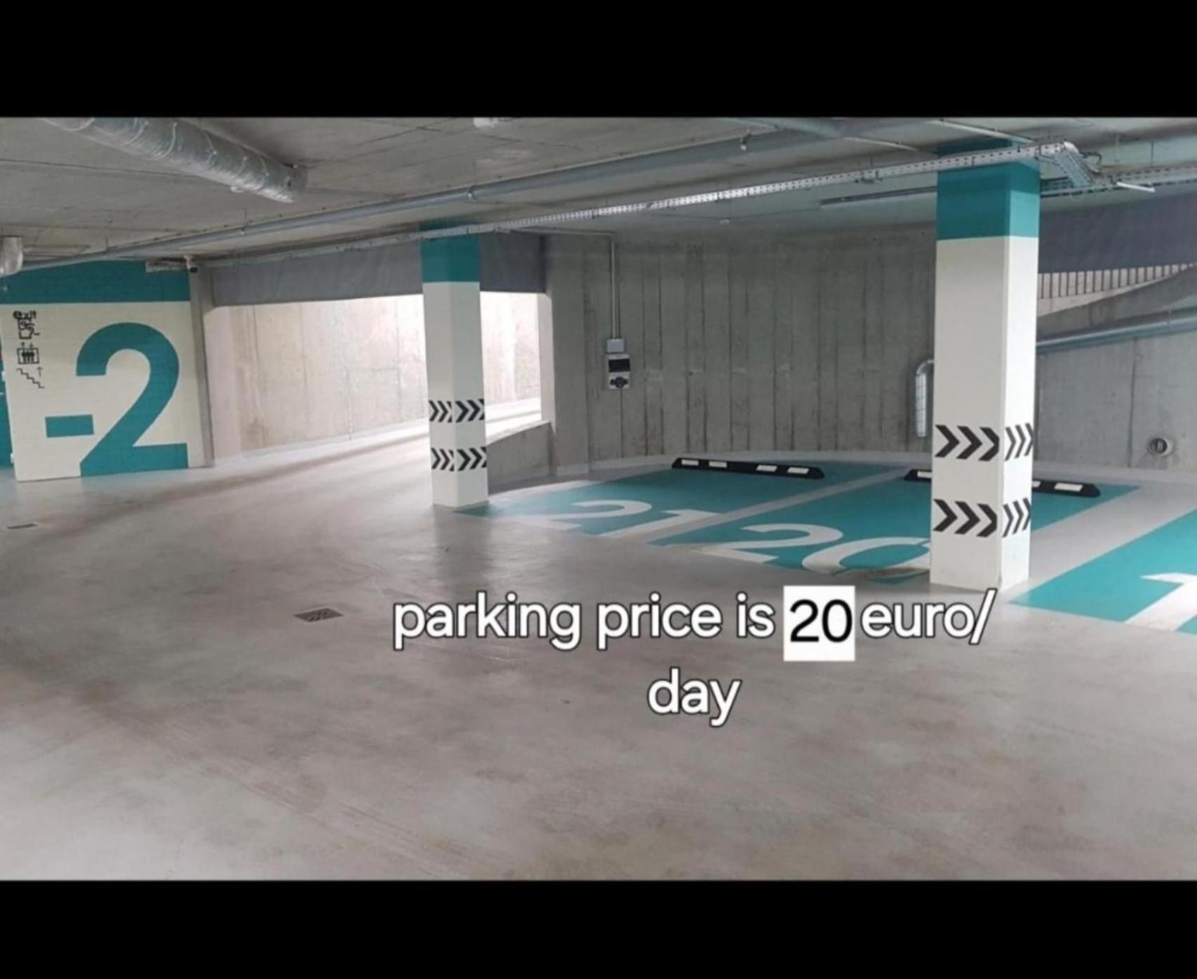 Happy Inn Vip, Self Check-In-24X7, A-C, Parking-In-The-Underground-Garage ヴィリニュス エクステリア 写真